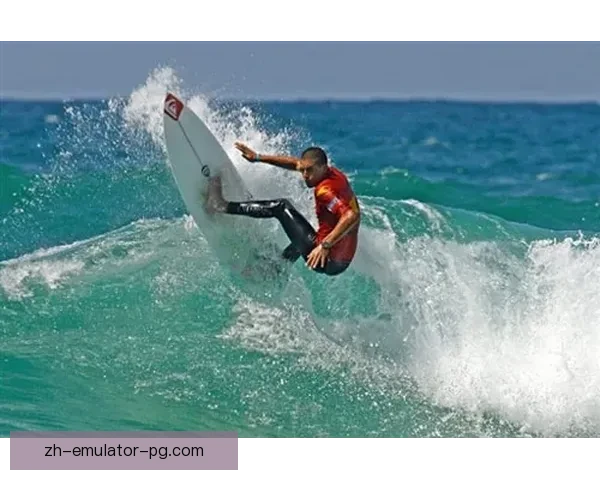 冲浪杯赛:激情碰撞、浪尖对决 冲浪杯赛:激情碰撞、浪尖对决